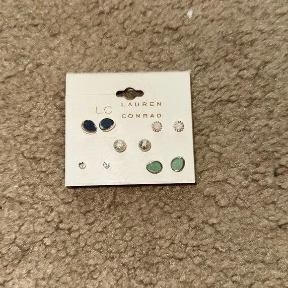 Earring set - Picture 2 of 2